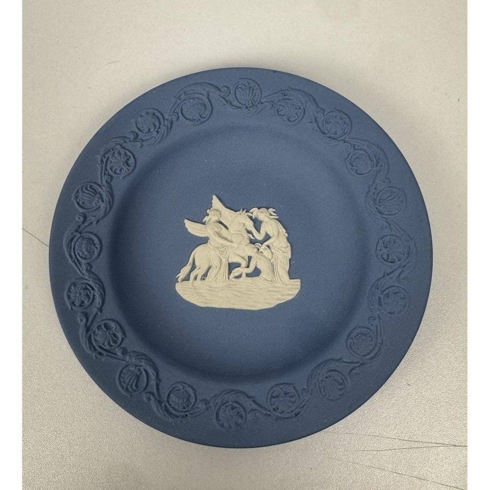 Wedgwood‎ Blue Plate Jasperware Pegasus Muses Trinket Tray England 4.5"